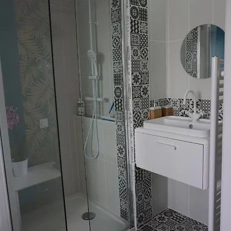 Chic & Moderne Avec Balcon