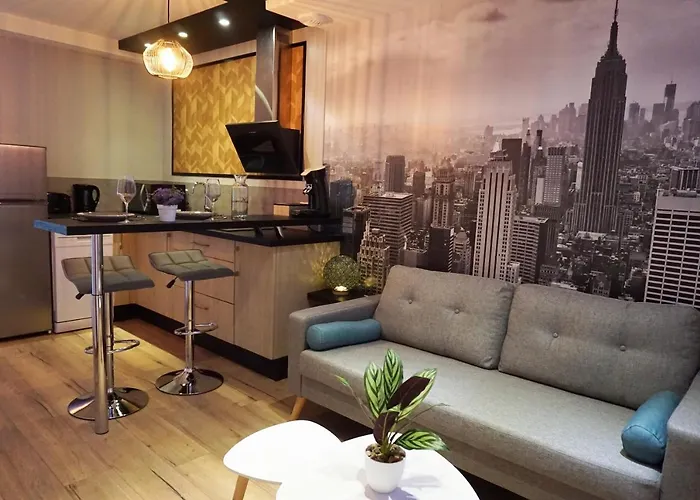 Chic & Moderne Avec Balcon 아파트 라로츠수르욘